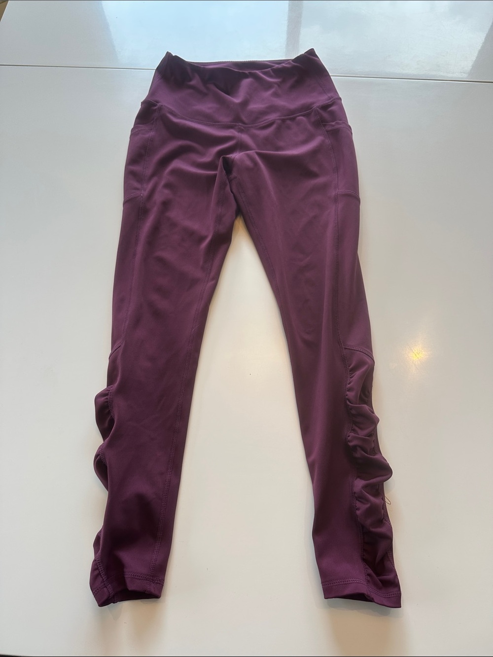 High-Waist Plum Ruched Side Leggings